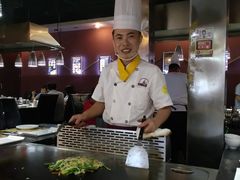 -利昂法式铁板主题餐厅(新奥购物中心店)