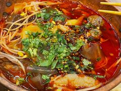 -成都你六姐·牛肉冒菜(上海环宇荟店)