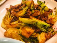 菜梗炒猪肝-菲乐餐厅(三十年经营·湖滨路店)