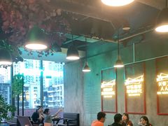 -YOGO优果密室逃脱(新佳丽广场店)