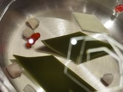 -鼎泰亨·海鲜牛肉餐厅(滨江店)