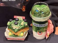-HOT CRUSH趁热集合·现烤面包(上海环球港店)