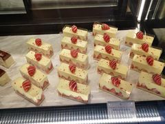 -黑草莓(重庆路店)