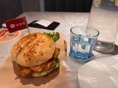 -必胜客(东大桥店)