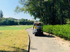 -麓湖高尔夫球俱乐部