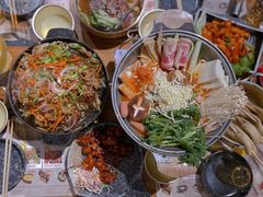 部队火锅-冰川延边料理·炭烤串(原小木屋店)