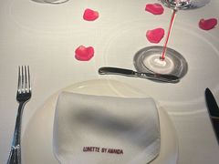 -弦月窗LUNETTE BY AMANDA(复兴路店)