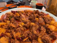 -乡村馕坑肉·烧烤·新疆菜·本地人更爱吃(阿勒泰首店)