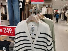 -优衣库(北京万柳华联购物中心店)