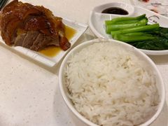 双拼套餐-香港新发烧腊茶餐厅(万象店)