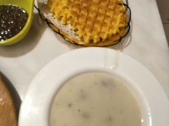 -豪客来牛排(中央花苑店)