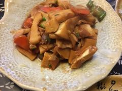 油闷春笋-75幢私房菜馆
