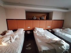 -郑州粤海酒店(郑州二七广场店)