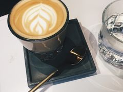 -UNI UNI(环亚凯瑟琳店)