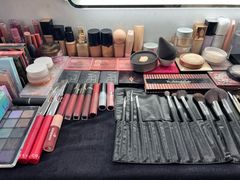 -ME觅妆·定制美妆·彩妆私教(菱角湖店)