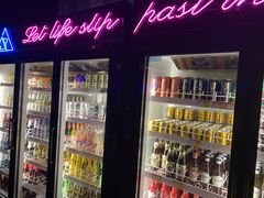 -UP嘻哈酒吧(粉巢店)