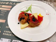 -金马门国际美食百汇(珞喻路店)
