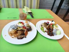 -怡咖啡海鲜自助餐厅(浦东香格里拉店)