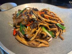 茶树菇土酱肉-野蔓果·山野菜(西湖景区·龙井茶田店)