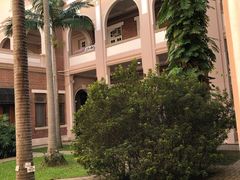 -香港大学