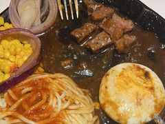 -汤姆家的牛排意面披萨(新城市广场店)