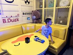 -范特西FANTASY量贩式KTV(民主广场店)