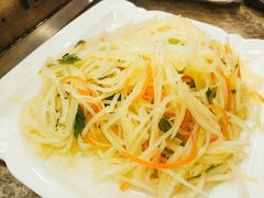 炝土豆丝-腾格勒烤羊腿