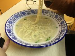-面婆婆东台鱼汤面(湛江路店)
