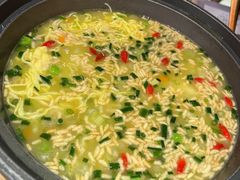 黄金鸡汤泡饭-川堂风·跷脚牛肉·乐山爆炒(宝山日月光店)