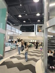 -MINI MARS 脚下的城市乐园·餐饮·派对(静安江宁店)