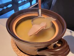酸萝蔔炖土猪肚汤-湘上湘(米其林餐厅-正大中心总店)
