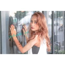 -Godhands美发设计沙龙