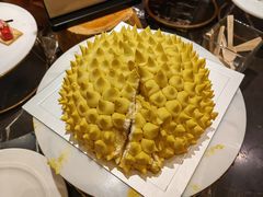 -广州万富希尔顿酒店·感趣自助餐厅·金秋蟹宴生蚝海鲜刺身