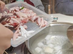 -喃喃椰·糟粕醋·椰子鸡火锅(七堡花园店)