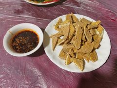 -陕北农家小吃风干羊肉剁荞面