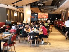 大堂-必胜客(新中纬店)