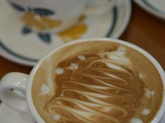 -Rabbit Cafe私房西餐甜点咖啡(栖霞路店)