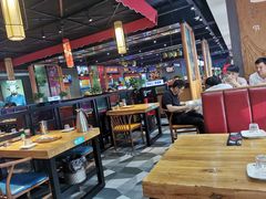 大堂-老胖串店(山大路店)