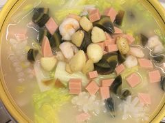 -人民公社铁锅炖·东北菜(卫国道店)