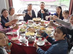 店内布置-北京龙庆四季香农家饭庄·灶台鱼·碳烤虹鳟鱼(龙庆峡店)