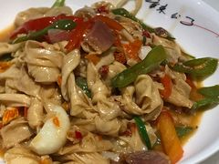 火腿炒农家豆腐皮-辣公子·千岛湖私房菜(滨江店)