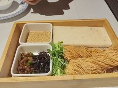 -大张烙馍村·美食地标(泉山店)