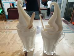 -古老冰山特色冰淇淋店(艾提尕尔店)