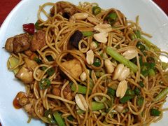 -窄巷子陕菜馆·地道陕西菜(粉巷店)