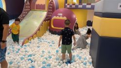 -MELAND CLUB亲子乐园·派对·餐厅(北京芳圆里ID MALL店)