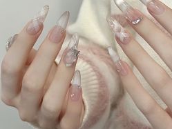 -安吉拉·纤纤玉指美甲美睫创意中心