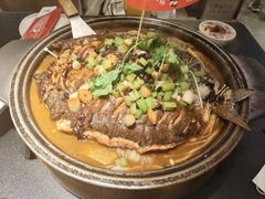 -辣尚瘾·烤鱼·新川菜(牡丹园直营店)