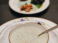 泉水砂锅粥配杂咸-潮汕味道·煮海餐厅(金麟大厦店)