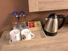 -西安大雁塔科技大学地铁站亚朵酒店