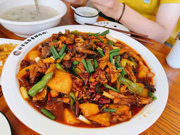 福顺祥大盘鸡(临潼店)-"94 唯有美食与你不可辜负. 98 .